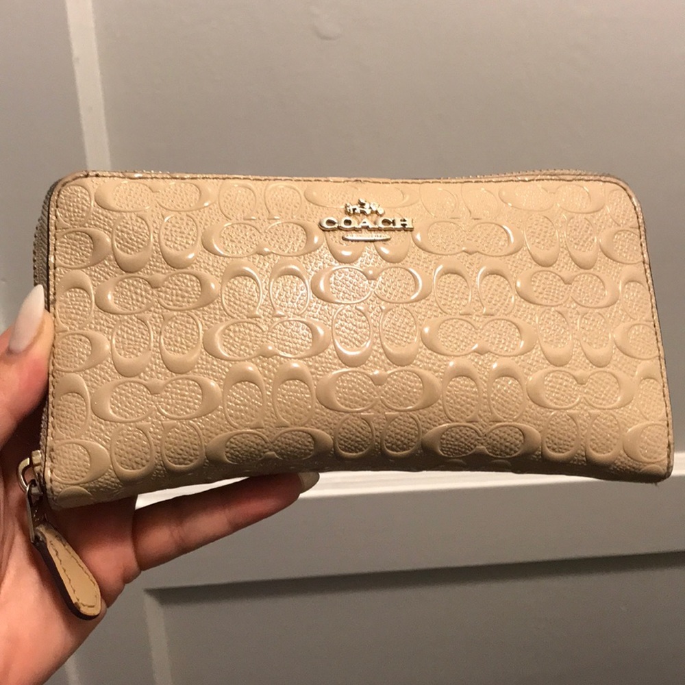 Coach wallet